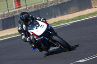 brands-hatch-photographs;brands-no-limits-trackday;cadwell-trackday-photographs;enduro-digital-images;event-digital-images;eventdigitalimages;no-limits-trackdays;peter-wileman-photography;racing-digital-images;trackday-digital-images;trackday-photos